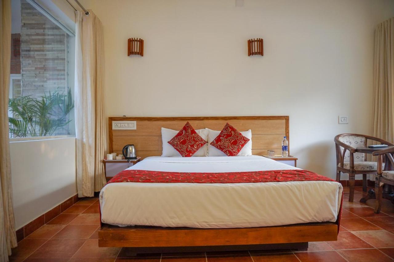 Willow Heights Athirappilly Buitenkant foto